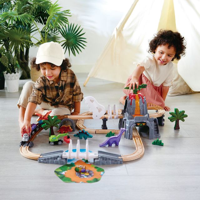 Hape Dino Railway Adventure Set