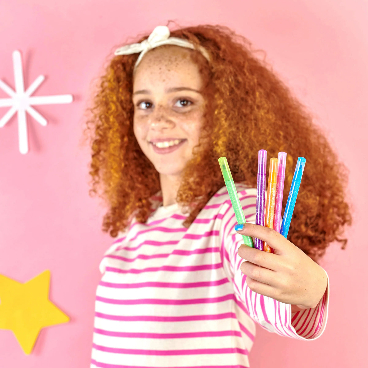 Ooly Switch-Eroo Sparkle Glittery Color Changing Markers - Set of 12
