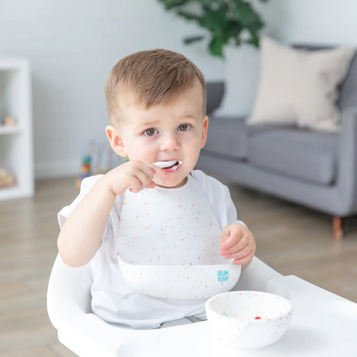 Bumkins Silicone Molded Bib - Vanilla Sprinkle